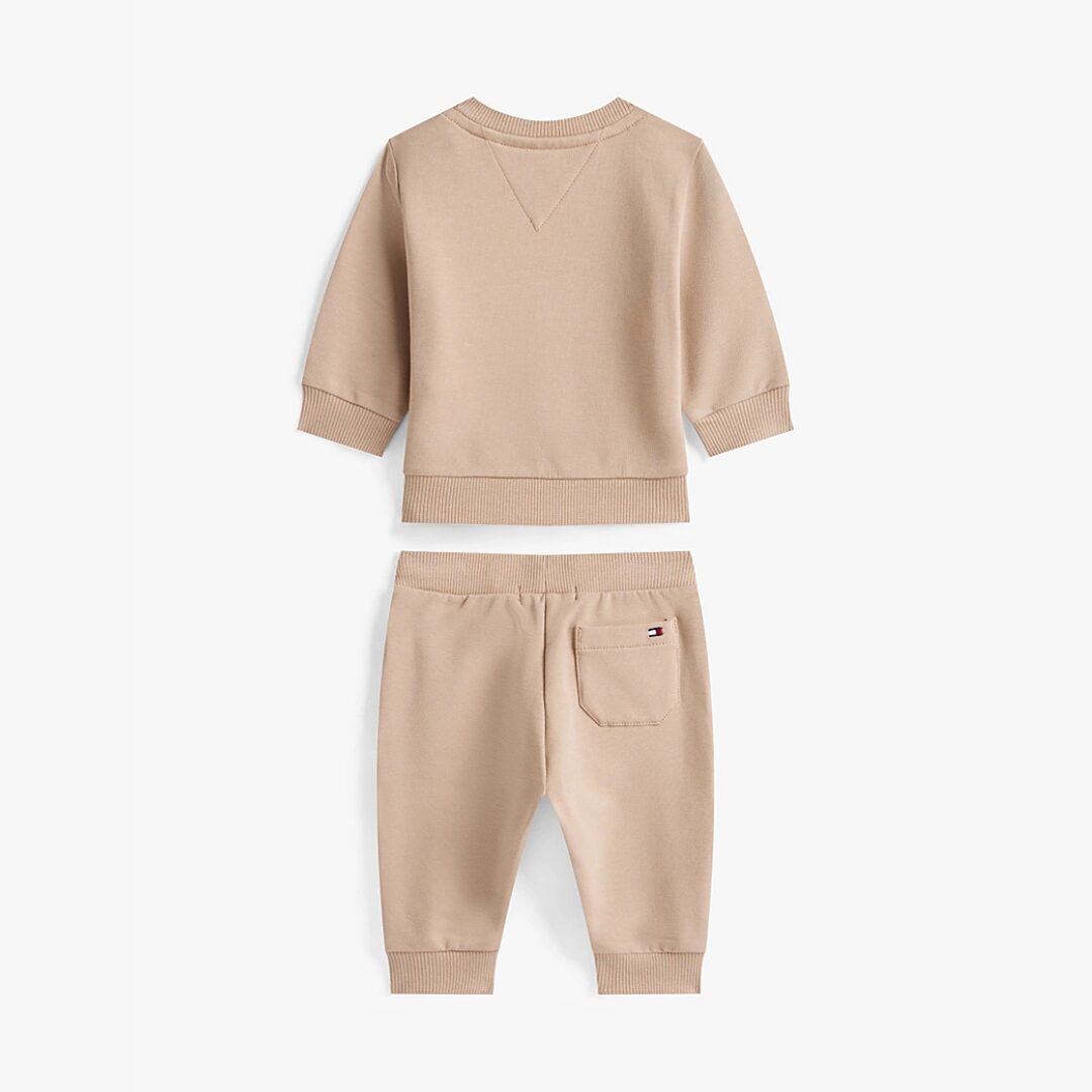 Tommy Hilfiger tommy graphic 2 piece - Image 2